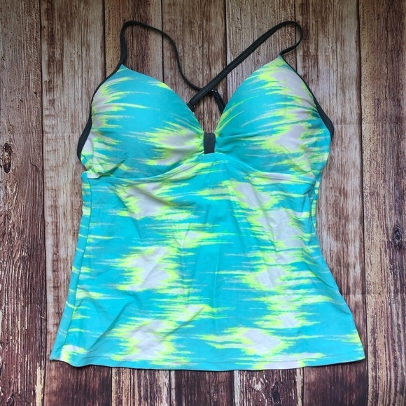 Free Country Tankini - Picture 1 of 3